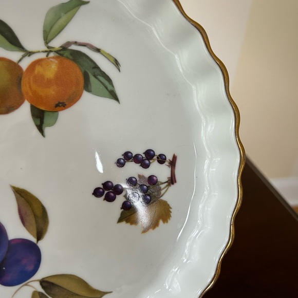 Vintage Oven-to-Table Evesham by Royal Worcester Quiche or Pie Dish, Fruit Motif - Picture 7 of 9